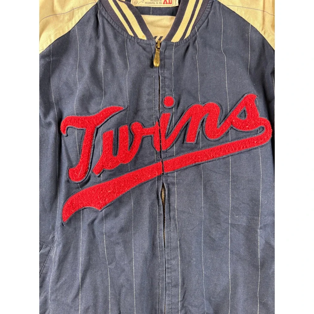 Minnesota Twins Mitchell & Ness Zip Up Jacket Size XL